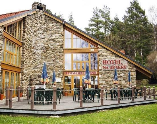 Hotel Na Jezere Horni Plana Exterior photo